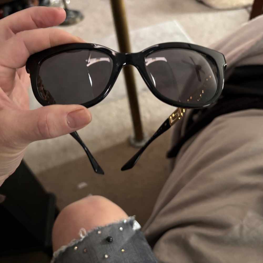 Versace glasses - Picture 2 of 4